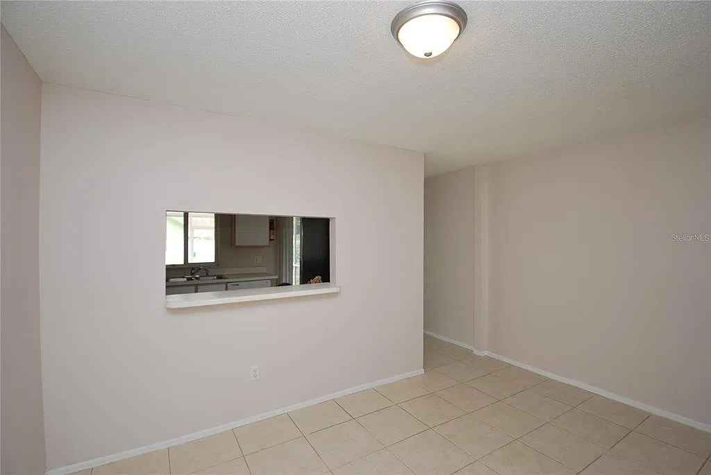 2 bed, 2.5 bath, 1490 sqft, $1,950 — Photo 4