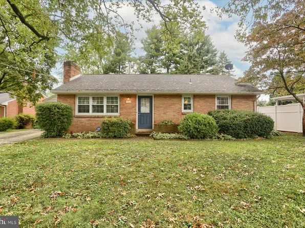 4307 Park St, Camp Hill, PA 17011
