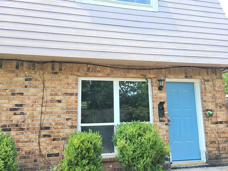 8730 Shelmer Dr #D — Photo 1