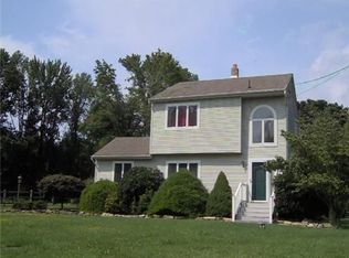 278 Applegarth Rd, Monroe Township, NJ 08831