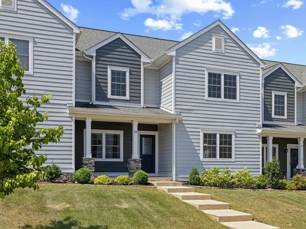 99 Whispering Oaks Dr, Staunton, VA 24401