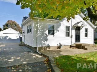633 Pekin Ave, Creve Coeur, IL