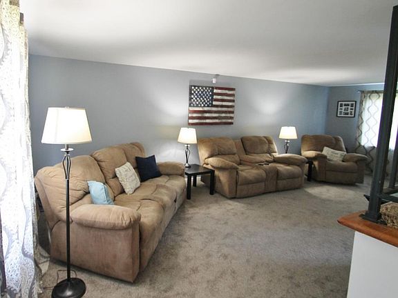 4th image of 3680 Bogota Dr