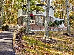 144 Clairidge Ct, North Chesterfield, VA 23235