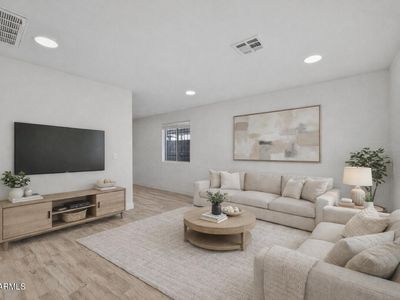 2824 E CHIPMAN Road, Phoenix, AZ, 85040