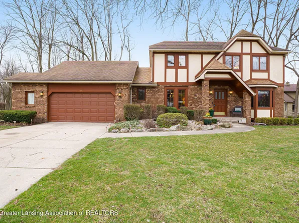 3863 Hemmingway Dr, Okemos, MI 48864