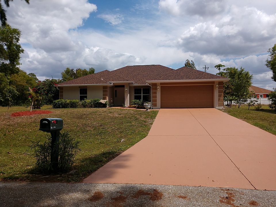 1st image of 1621 NW 1st Ave