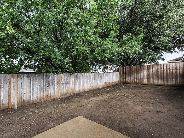 706 Langford Dr — Photo 15