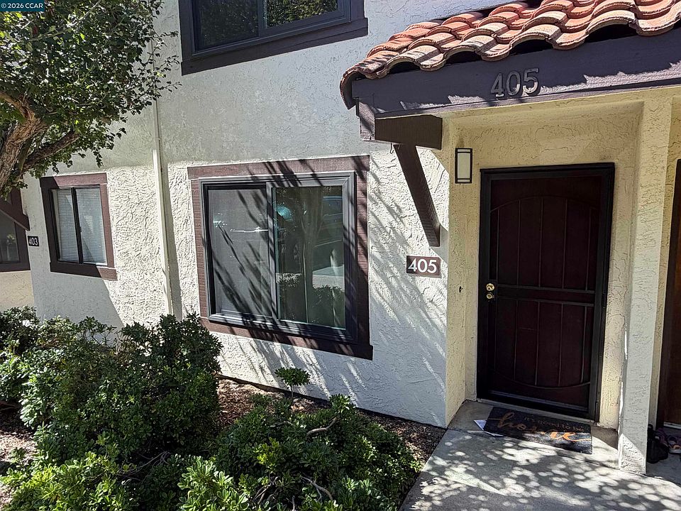 1st image of 405 Del Valle Cir