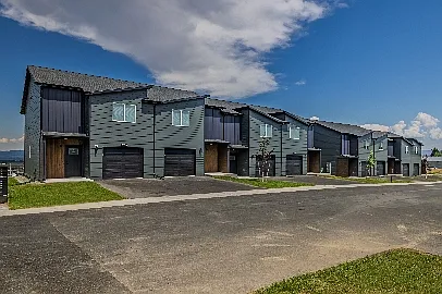 3384 Crosswind Ct #1 — Photo 32