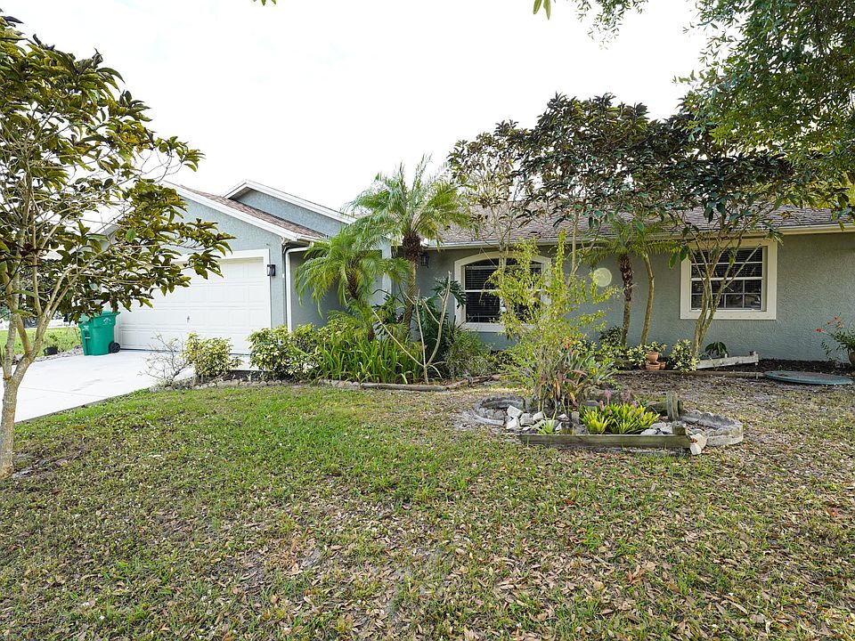 1st image of 1574 SW Gadsan Ave