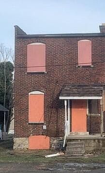 2nd image of 439 N Champion Ave