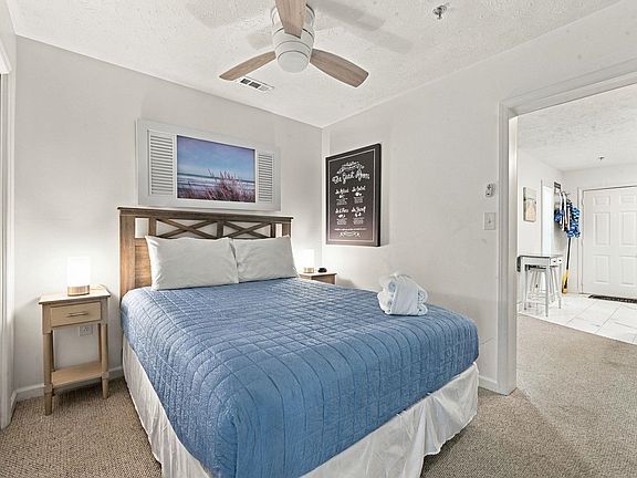 3rd image of 2710 S Ocean Blvd. #402