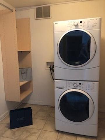 2nd image of 211 E Ohio St APT 2923