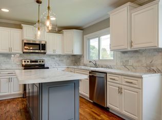 1609 June Ave, Shelbyville, TN 37160