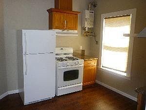 3rd image of 1300 F St APT 1