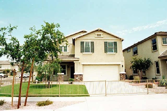 1st image of 4026 W DARROW Road