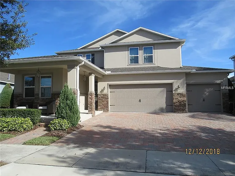 8067 Pond Apple Dr — Photo 1