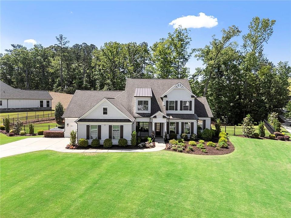 1st image of 28 Vandiver Ct