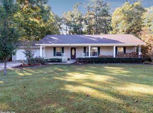1302 Oak Hill Dr, White Hall, AR 71602