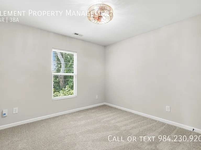 240 Quailwood Dr — Photo 28
