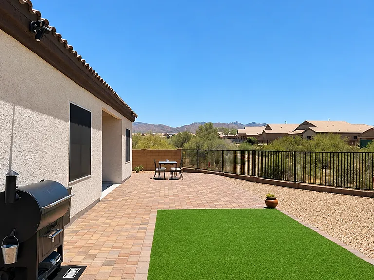 477 W Aberdeen Pl — Photo 19