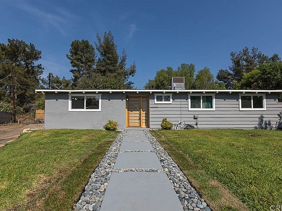 2nd image of 15531 McKeever St