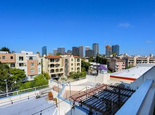 1423 S Beverly Glen Blvd APT D, Los Angeles, CA 90024