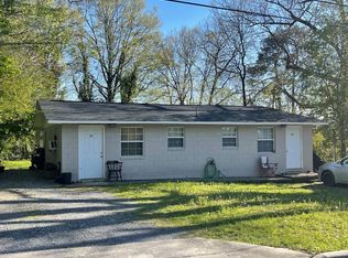 1120 Riverbend Dr, Dalton, GA 30721