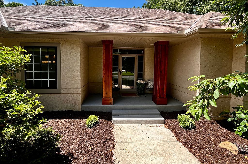 8367 153rd Pl - Property Image