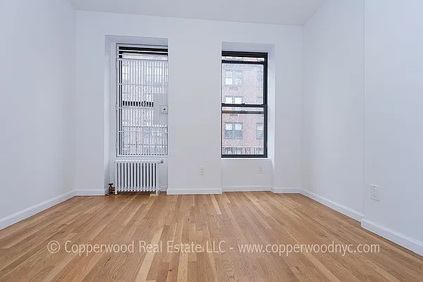 Rented by Copperwood Real Estate | media 11