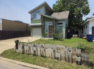 8500 Bowling Green Dr #B, Austin, TX 78757