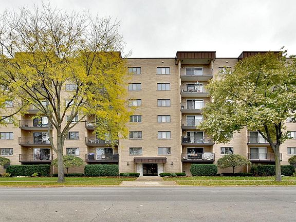 2nd image of 700 Graceland Ave APT 603