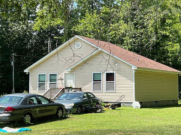 2nd image of 27296 Shannon Mill Dr