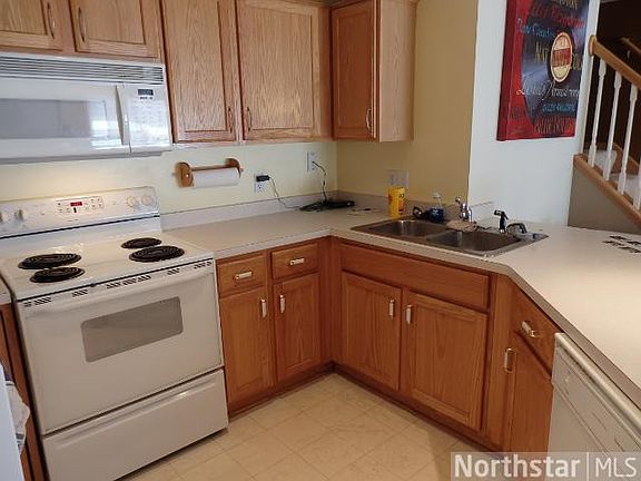 5th image of 1619 Riverwood Dr