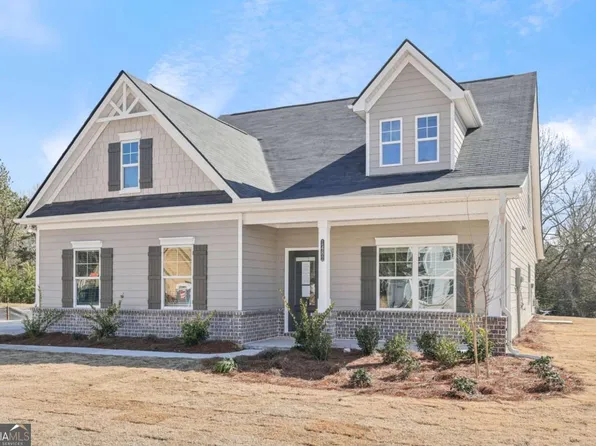 3613 Squires Park Ln, Loganville, GA 30052