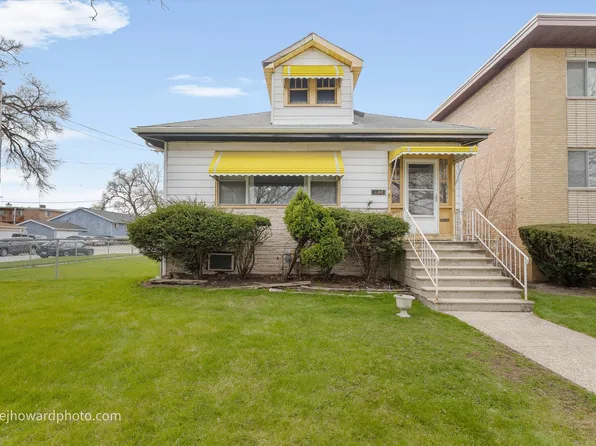 1844 S 13th Ave, Broadview, IL 60155