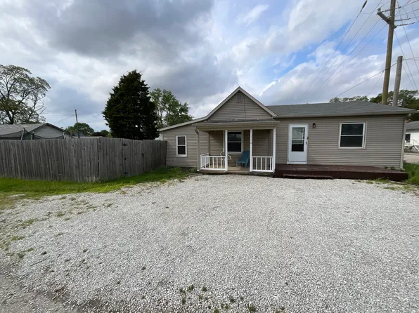 110 E Chestnut St, Fairland, IN 46126