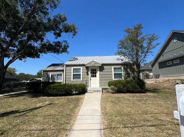 506 W Ball St, Weatherford, TX 76086