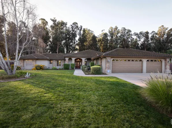 827 Live Oak Ridge Rd, Nipomo, CA 93444
