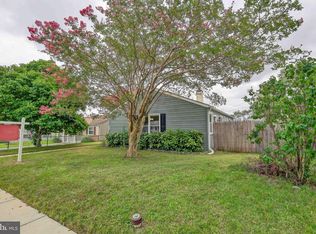 809 Castle Rd, Glen Burnie, MD 21061