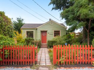 3546 SW 99th St, Seattle, WA 98126