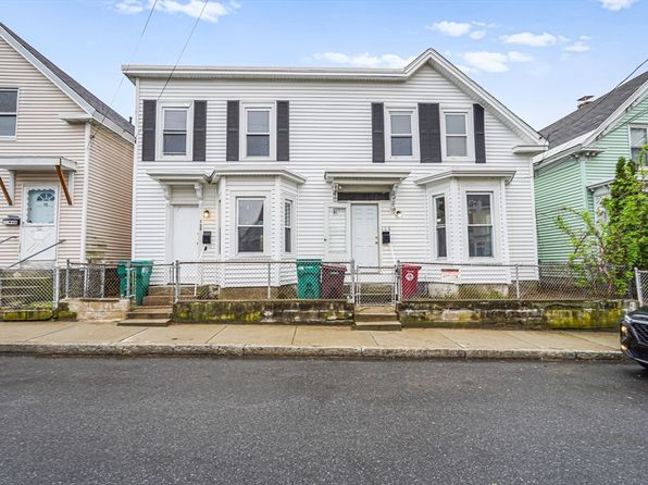 100-102 W 6th St, Lowell, MA 01850