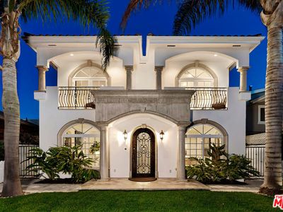 12232 Dorothy St, Los Angeles, CA, 90049