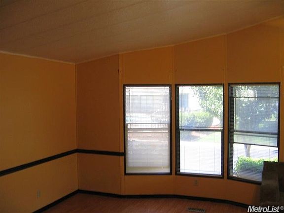2nd image of 7855 Cottonwood Ln Unit 70