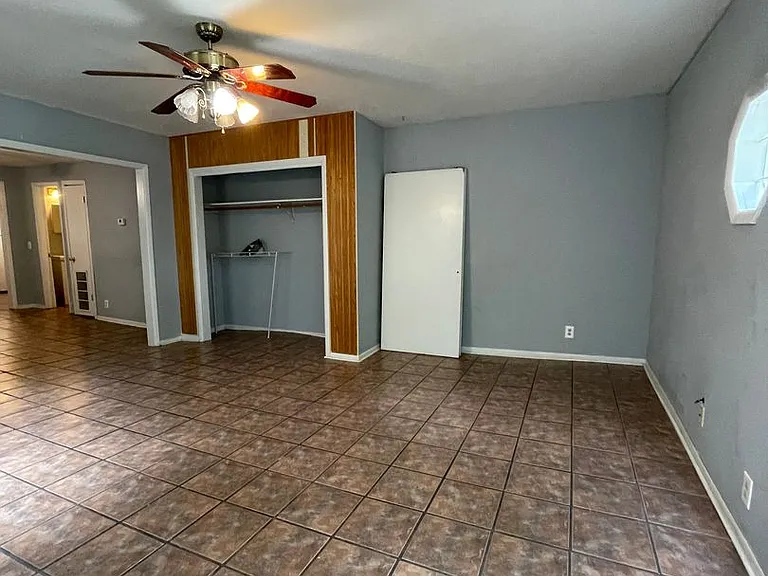 821 Market St — Photo 7
