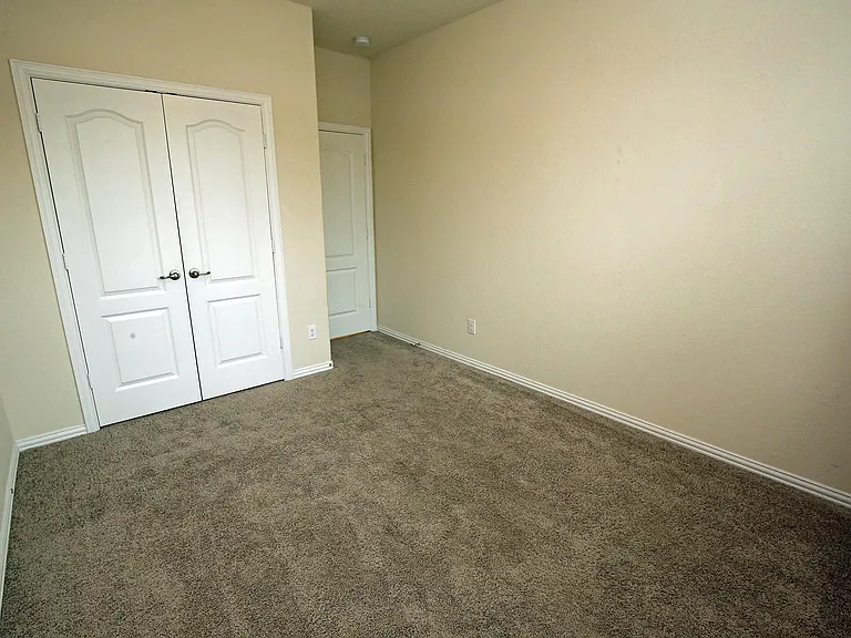 13346 Pecan Trails Dr — Photo 4