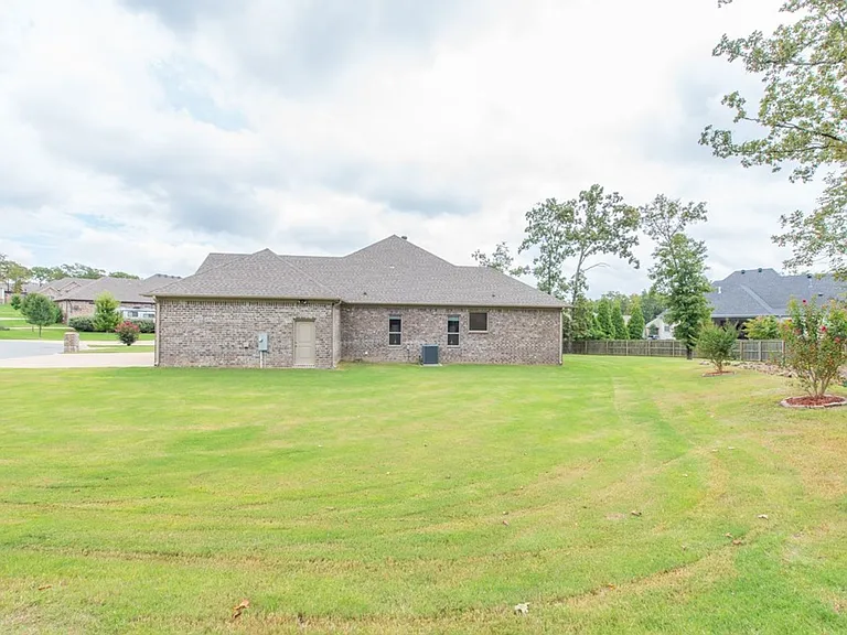 2616 Point River Cv — Photo 51