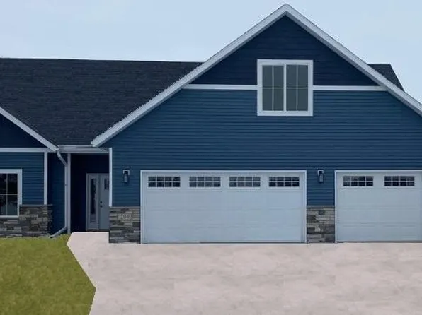 209 Woodcrest Dr, Breckenridge, MN 56520