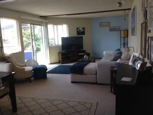 7455 5th Ave NE #302, Seattle, WA 98115